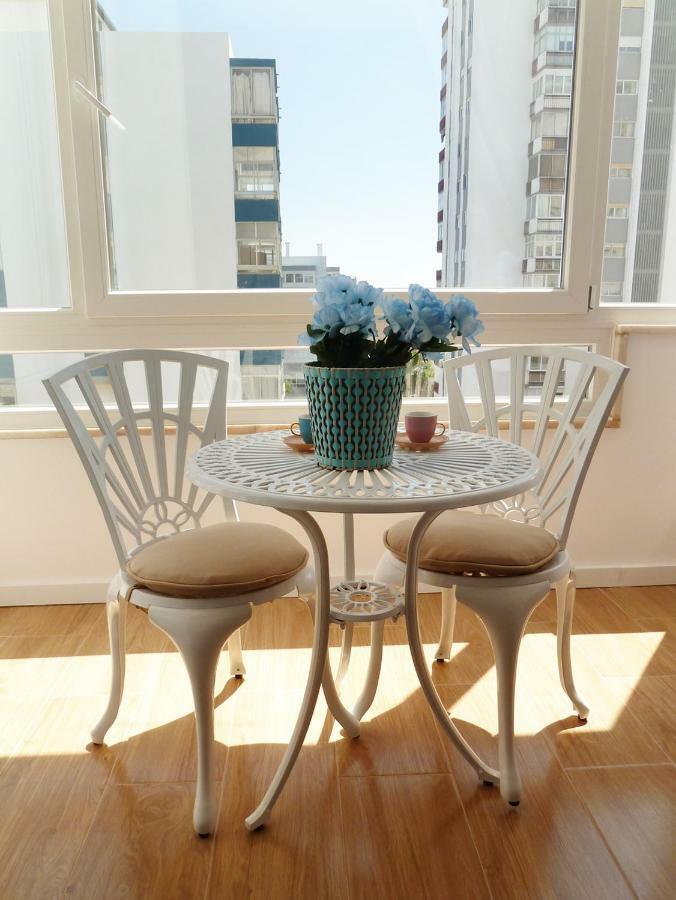 Ocean Breeze Apartment 에수투릴 외부 사진